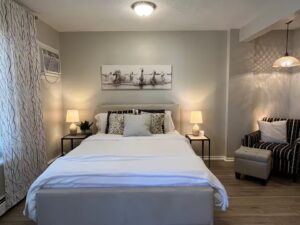 Akron Ohio AirBnB Stylish Studio