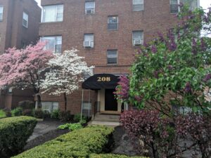 208 N Portage Path Akron Ohio