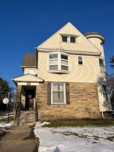 705 W Market Street Akron Ohio Exterior