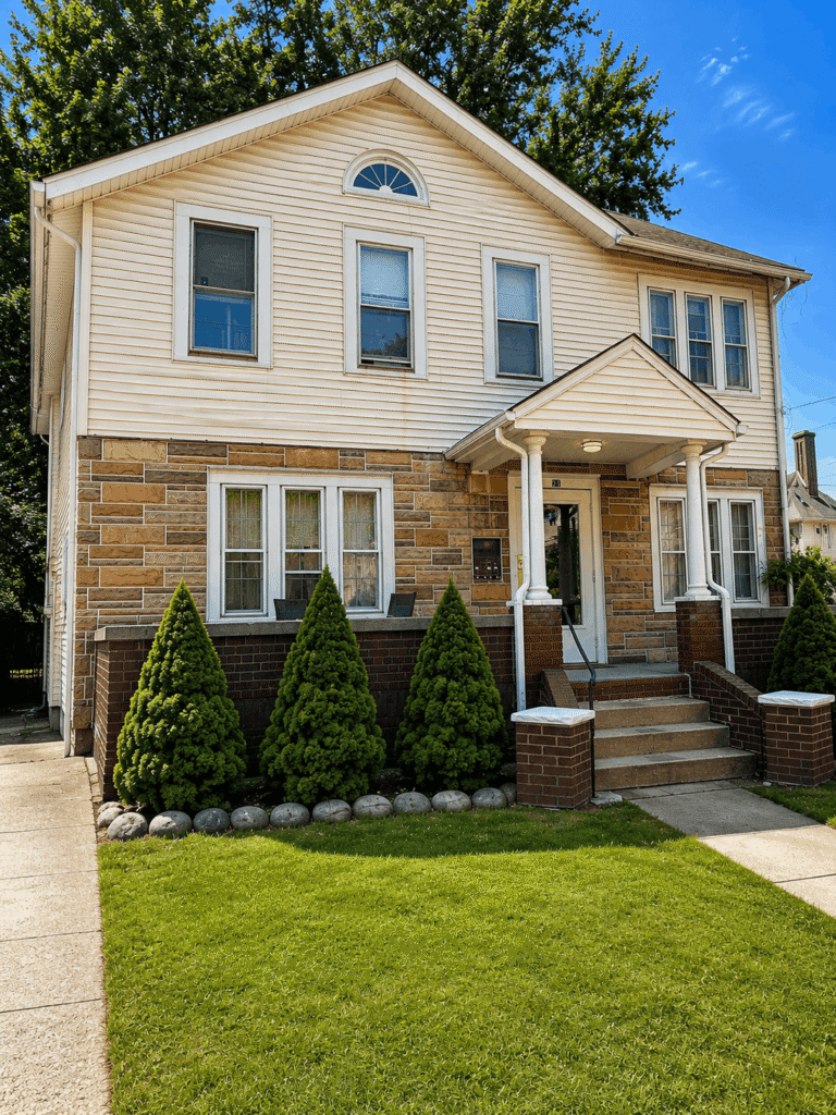 23 Kuder Avenue Akron Ohio 44303 Roundhouse Apartments